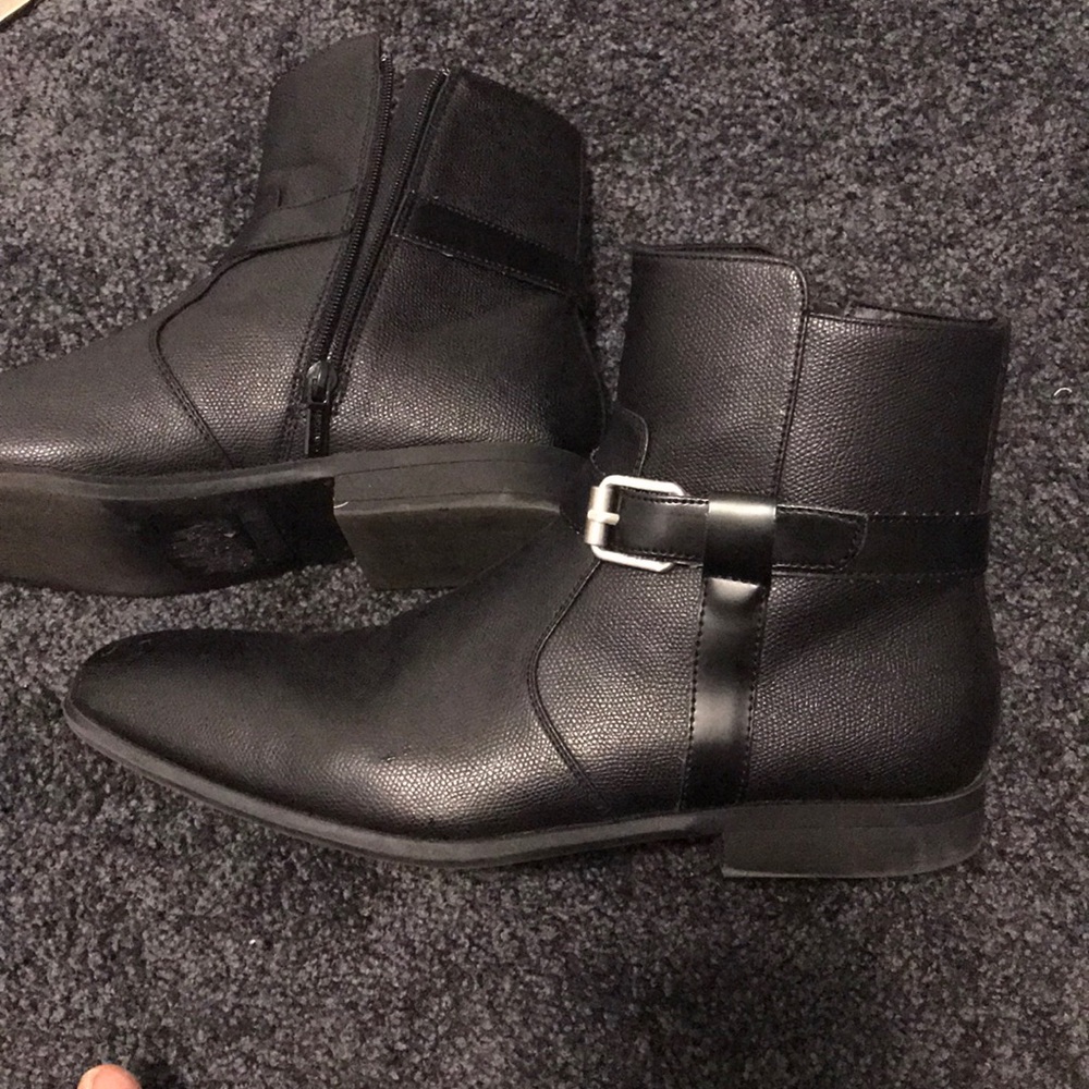 Calvin Klein Men’s Lincoln leather boots